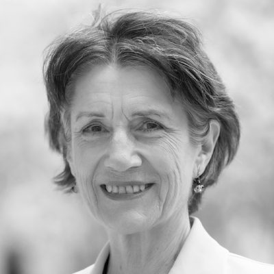 Headshot of Harriet Walter