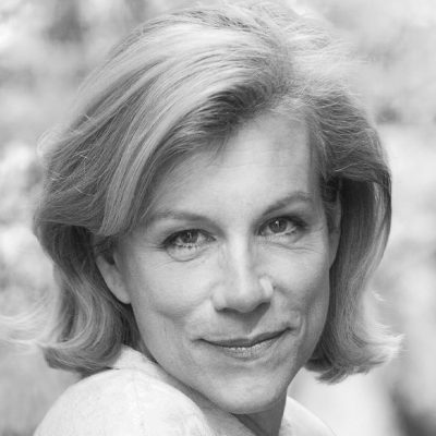 Headshot of Juliet Stevenson