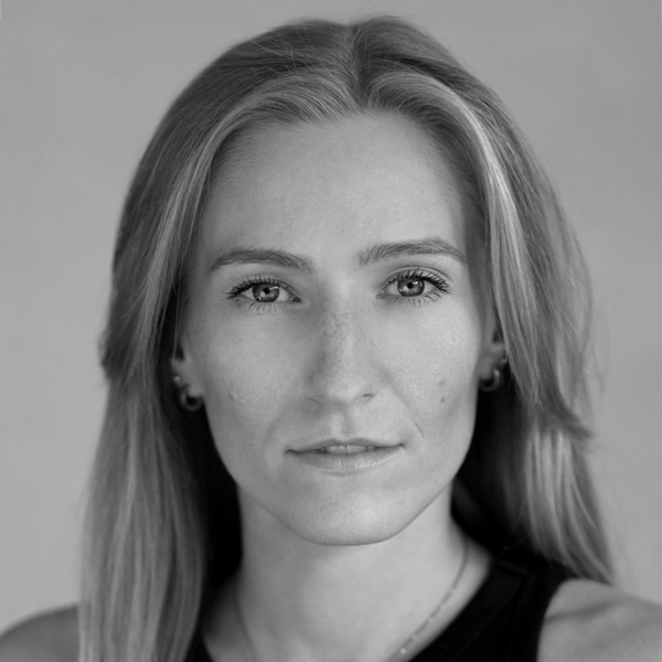 Rachel Moran headshot