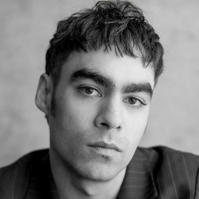 Seamus Dillane headshot