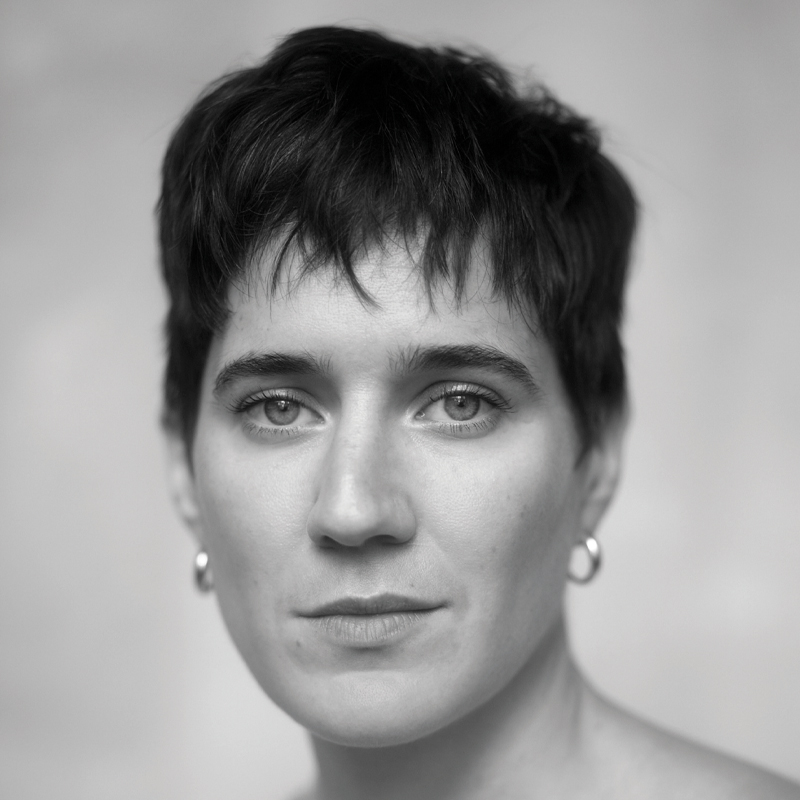 Imogen Daines headshot