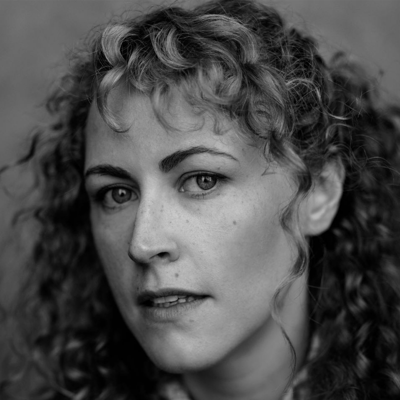 Caroline Moroney headshot